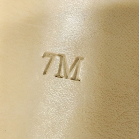 Women's 7 M Talbots Black Patent Leather Ankle Strap Sandals Heels Pump 2.5" - Picture 9 of 12